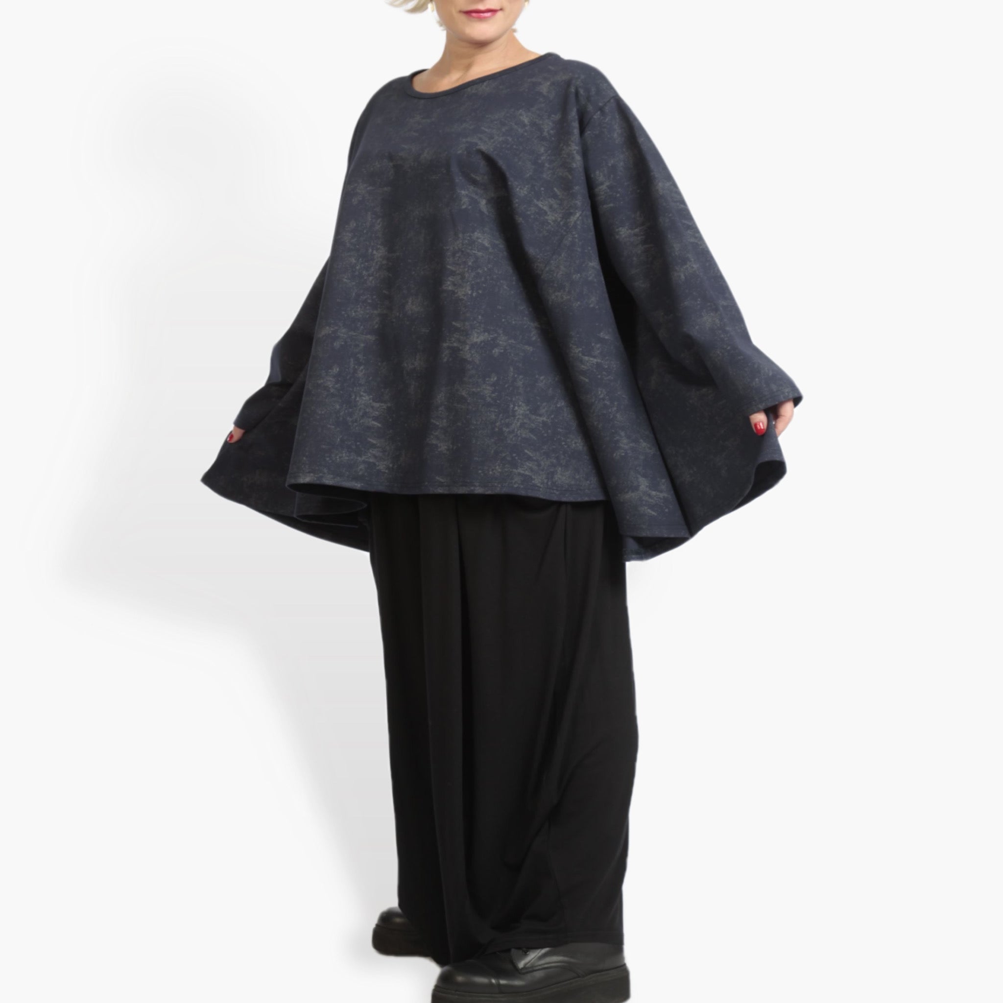  A-Form Bigshirt von AKH Fashion aus Viskose, 0958.00593, Blau, Schick, Modern, Bequem