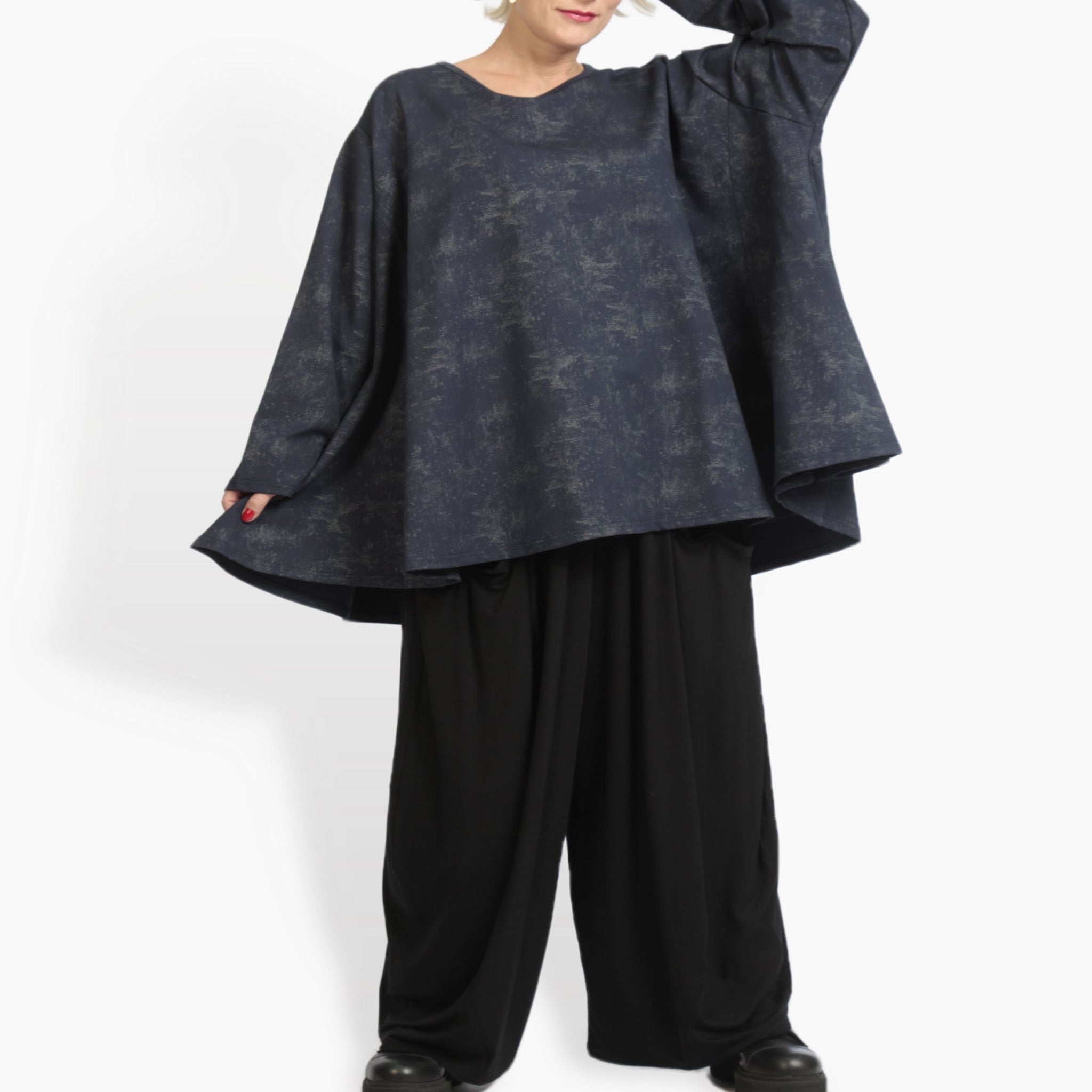  A-Form Bigshirt von AKH Fashion aus Viskose, 0958.00593, Blau, Schick, Modern, Bequem