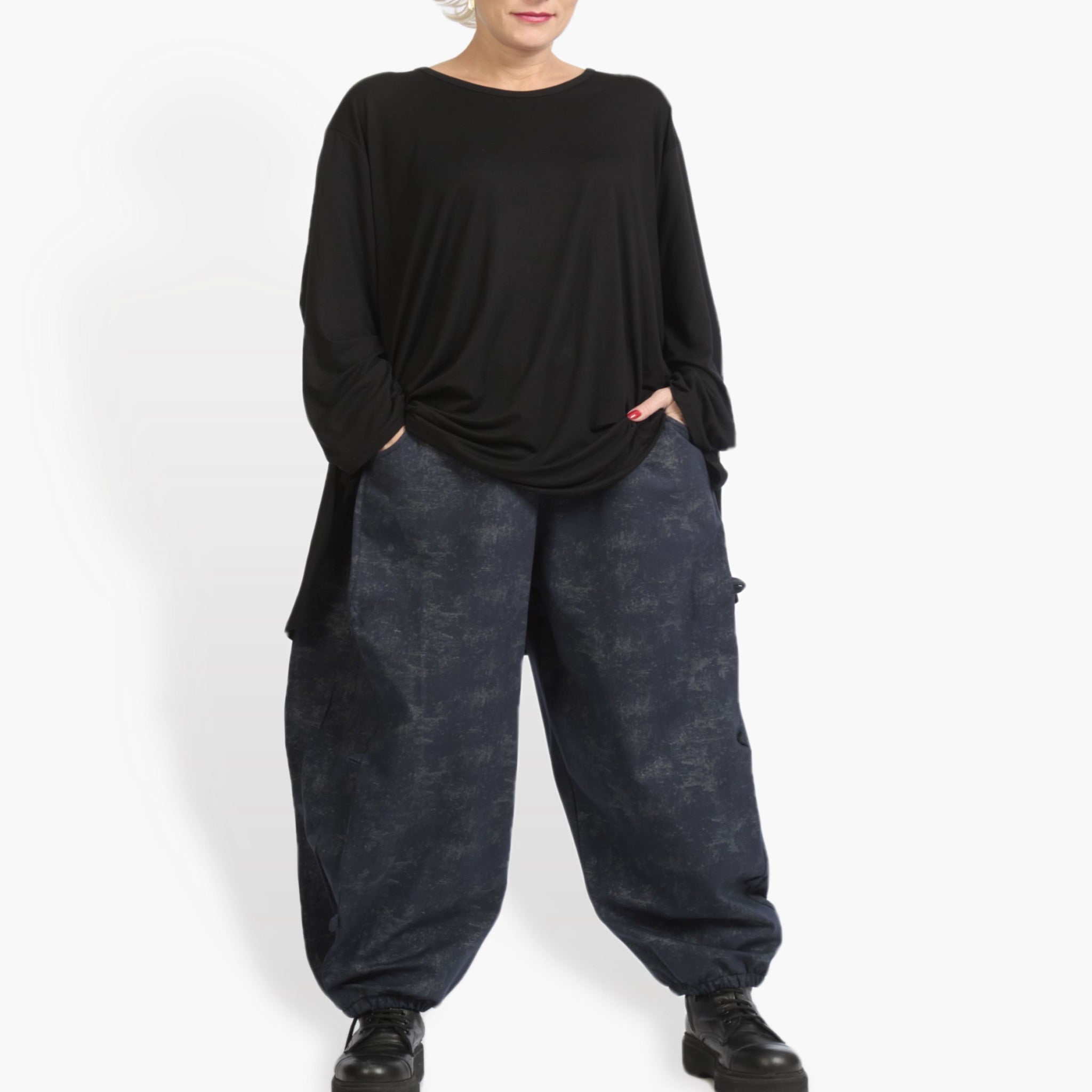  Hose von AKH Fashion aus Materialmix, 0958.06824, Blau, Schick, Modern, Bequem
