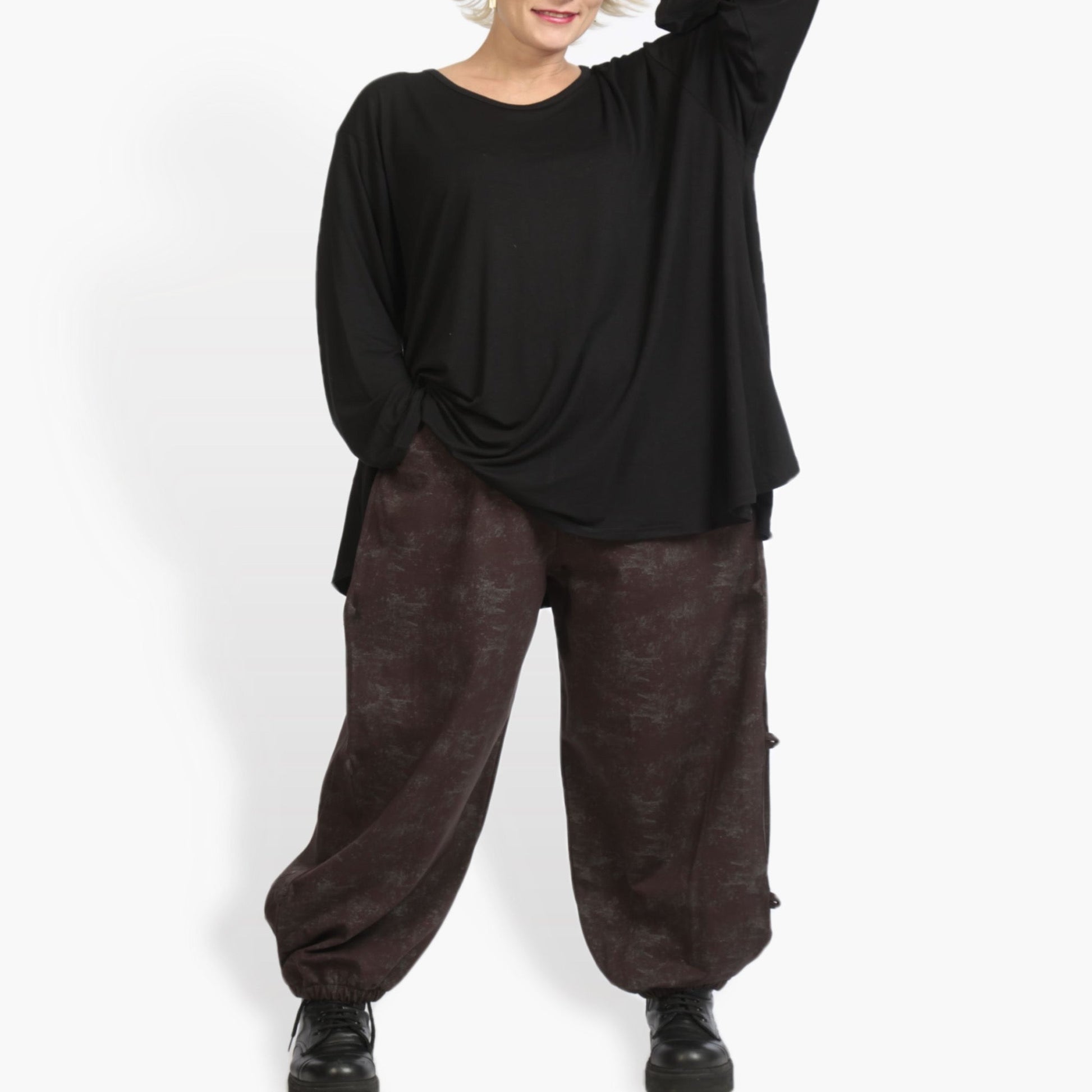  Stylische Oversize Damen Hose in elegantem Braun, bequemer Romanit Jersey für optimalen Komfort