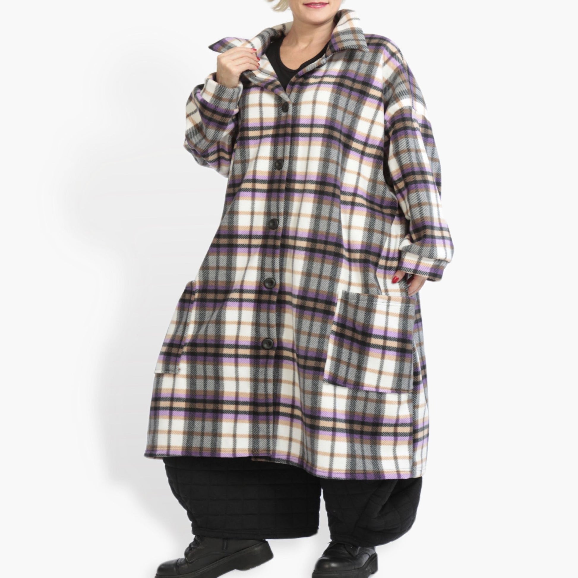  Kuscheliger Oversize-Mantel aus Fleece im bunten Tartan-Lila für lässige Looks im Winter